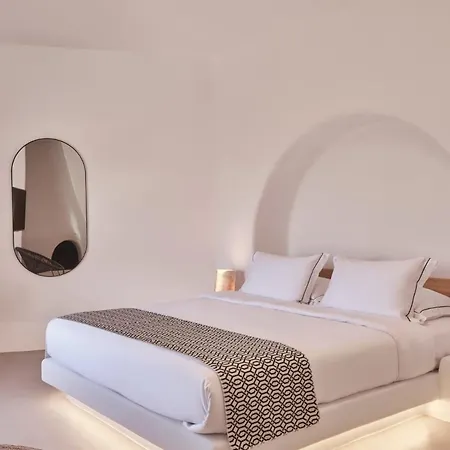 Villa Wonderful Naxos | Pang | 9 Bedrooms | Breathtaking Sea Views | 2 Swimming Pools With Sunbeds And Parasols | 2 Shaded Dining Areas | Private Garden |