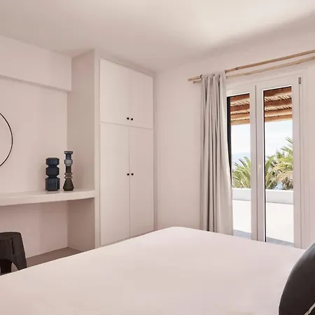Wonderful Naxos | Pang | 9 Bedrooms | Breathtaking Sea Views | 2 Swimming Pools With Sunbeds And Parasols | 2 Shaded Dining Areas | Private Garden | Villa Pláka