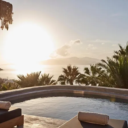 Wonderful Naxos | Pang | 9 Bedrooms | Breathtaking Sea Views | 2 Swimming Pools With Sunbeds And Parasols | 2 Shaded Dining Areas | Private Garden | * Pláka
